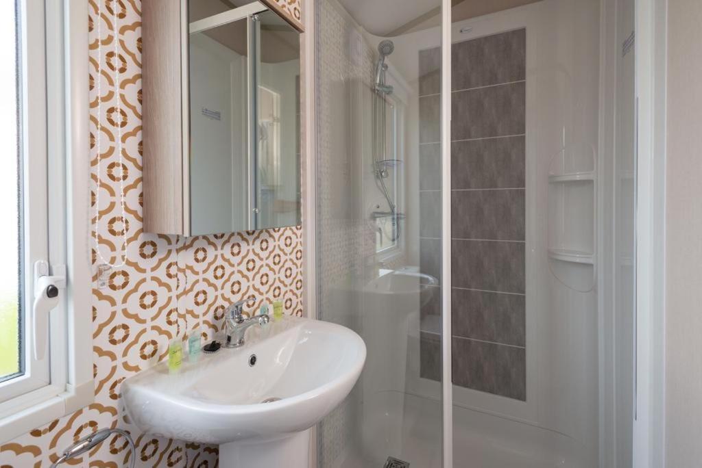 Luxury Holiday Home Sleeps 6 Pet Friendly St Austell Exterior foto